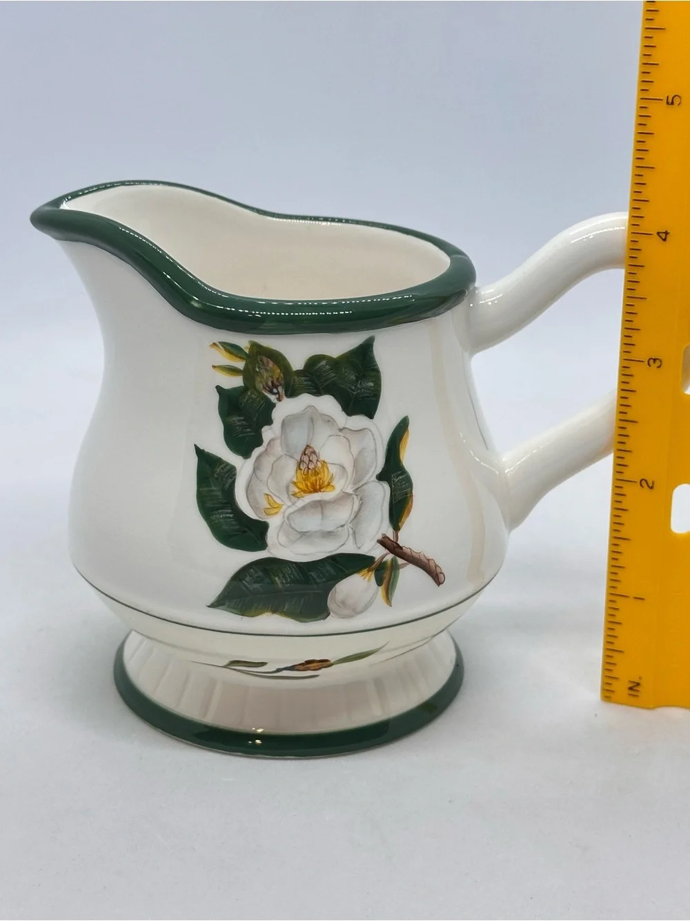 VTG Flowers Inc. Balloons Hand Painted Magnolia Creamer 4 1/8